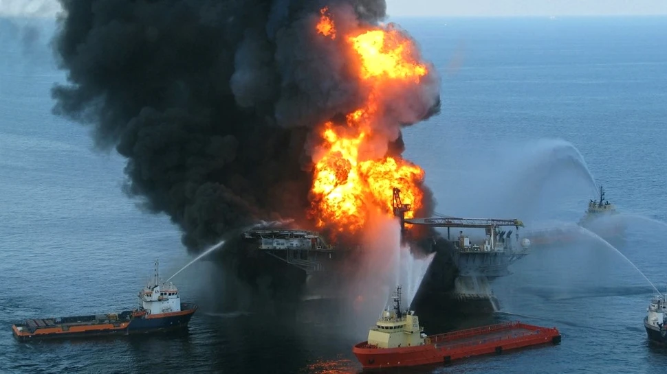 Chiar şi după opt ani, substanţele nocive deversate în explozia platformei petroliere Deepwater Horizon încă persistă