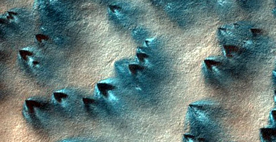 NASA a a făcut publice  noi imagini de pe suprafaţa planetei Marte. În acestea este surpins şi locul în care s-a prăbuşit sonda de aterizare Schiaparelli a ESA – Galerie Foto