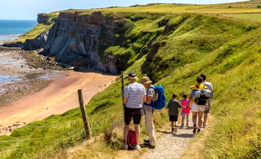 Litoralul „urban”, tot mai artificial: până la jumătate din sedimentele unor plaje britanice sunt create de om