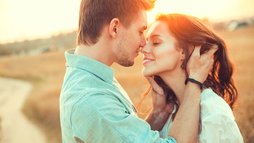 Mesaje de Valentine’s Day 2019. Mesaje romantice sau amuzante, citate celebre şi sms-uri pe care le puteţi trimite persoanei iubite