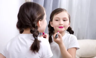 Fetele încep pubertatea mai devreme ca niciodată, arată studiile