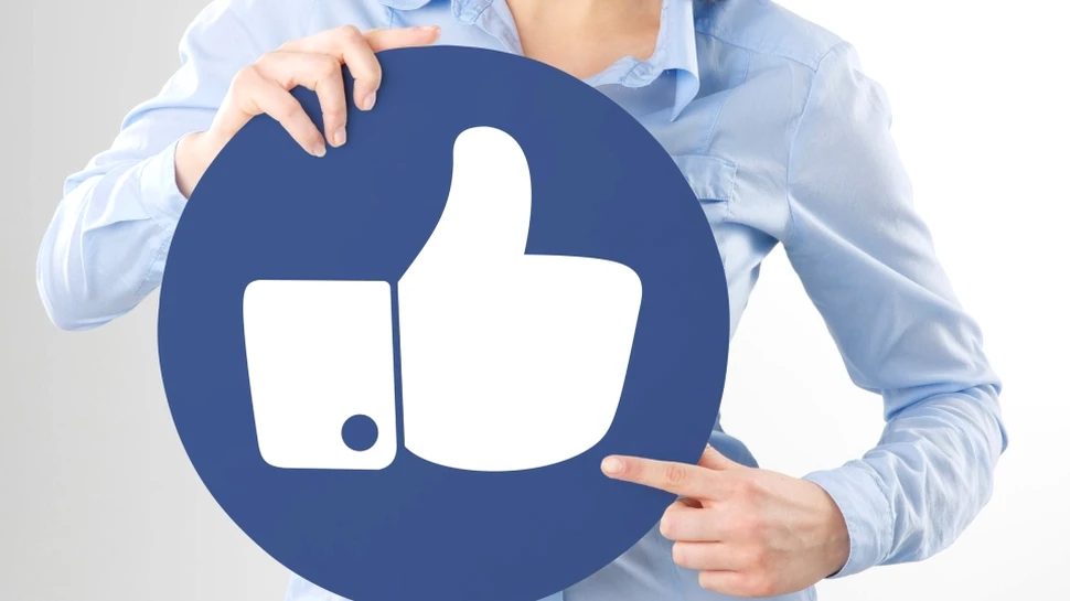 Este Facebookul dăunător pentru încrederea în sine?