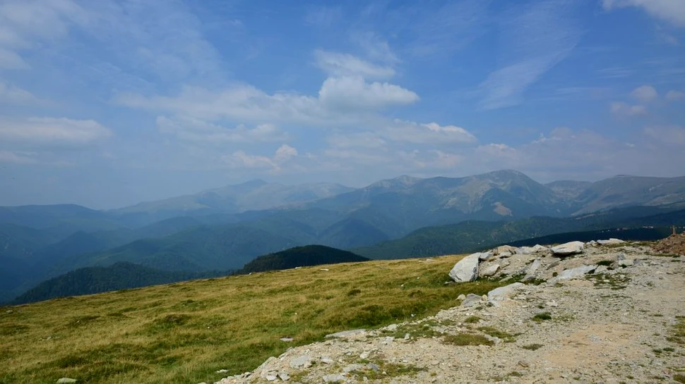 Circulaţia pe Transalpina, redeschisă. Traficul se va desfăşura cu restricţii