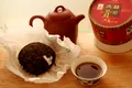Pu-erh: ceaiul care se învechește ca vinul și poate ajunge să valoreze cât o mașină de lux