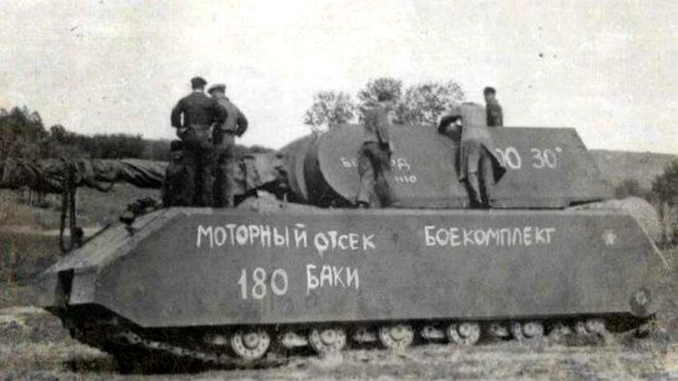 GALERIE FOTO. Imagini nemaivăzute cu super-tancul german cu care Hitler voia să câştige războiul