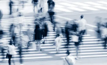 Câți dintre europeni simt că țara în care trăiesc este amenințată?