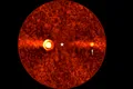 Astronomii au observat cea mai slabă exoplanetă văzută vreodată de pe Pământ, după un deceniu în care a „stat ascunsă”