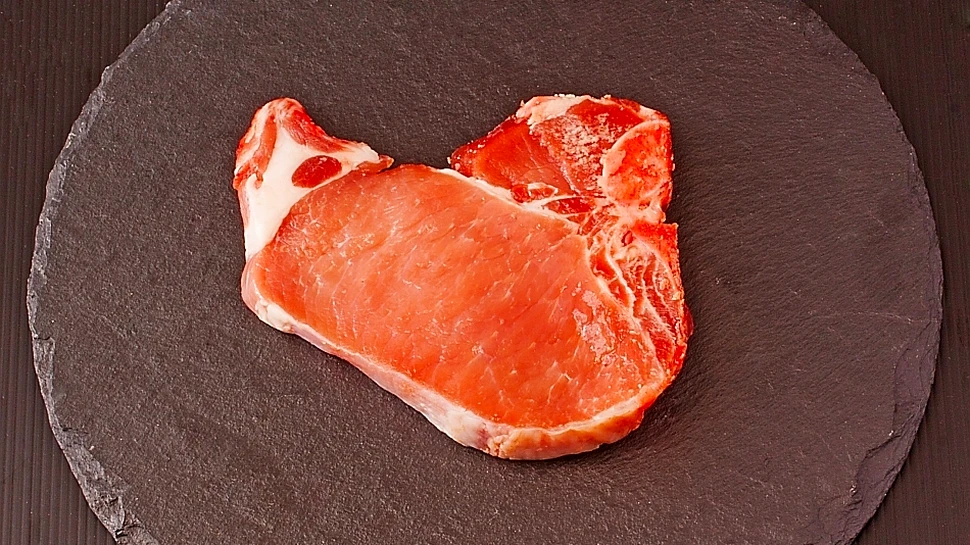 Fiecare friptură mâncată ne face să trăim cu o „microviaţă” mai puţin