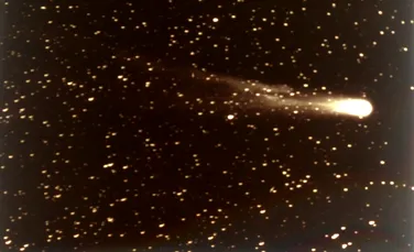În urmă cu 113 ani, Terra trecea la o distanţă foarte mică pe lângă cometa Halley – VIDEO