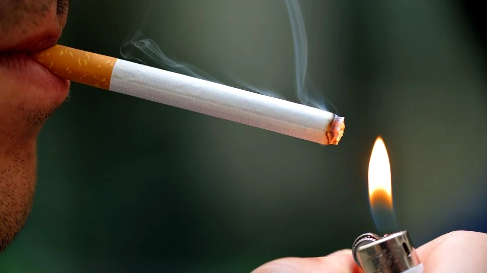 Cel puţin 3 din 5 persoane care încearcă să fumeze o ţigară devin dependente