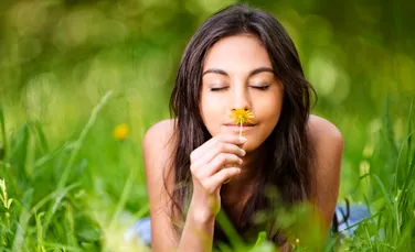 Mirosul care aduce bucurie – secretele celui mai misterios simţ