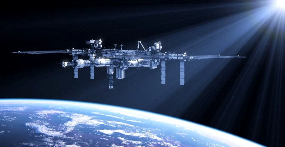 Astronauții de pe Stația Spațială Internațională s-au adăpostit în navetele de întoarcere din cauza deșeurilor spațiale