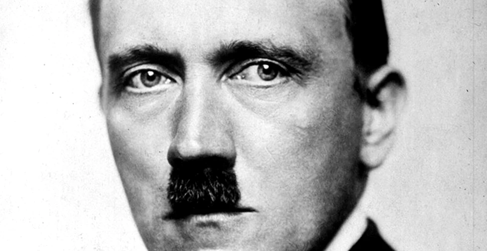 Fiul unui MILIONAR şi-a achiziţionat patul lui Adolf Hitler. „Dorm în el. Am schimbat, totuşi, aşternuturile”. Iar şocul vizitatorilor de abia începe: ce ţine „în curtea din spate”