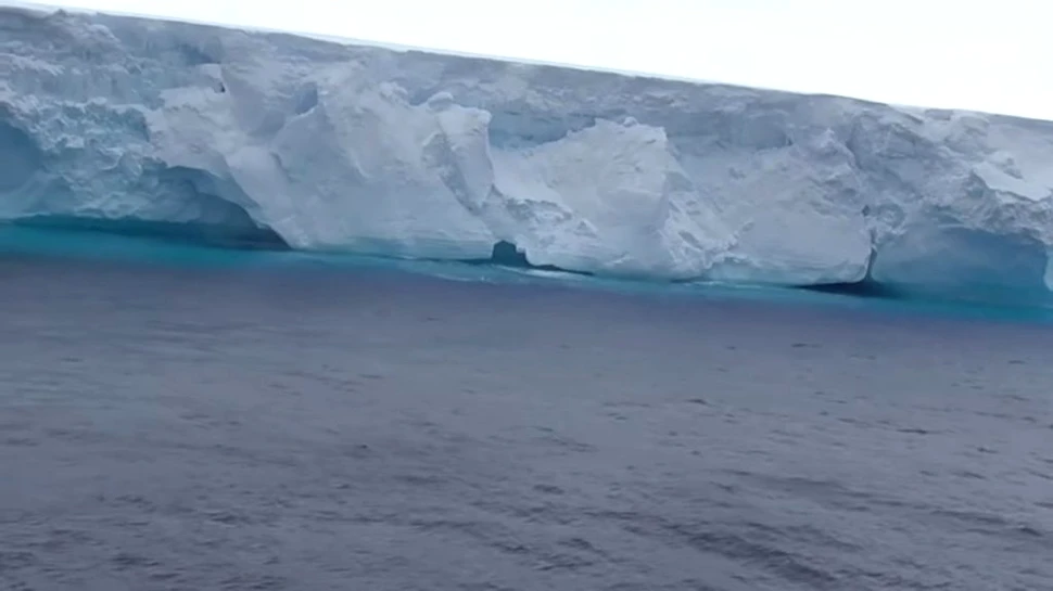 Uriașul aisberg A68 s-a pierdut în ocean după desprinderea de Antarctica