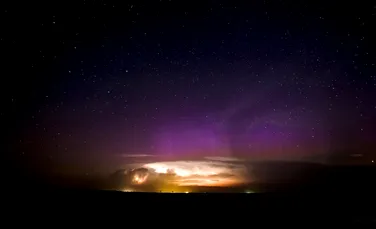 Spectacol pe cer: aurore, fulgere şi stele, într-un timelapse magnific (VIDEO)