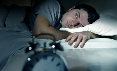 Nu poţi să dormi? Cercetătorii au descoperit ce trebuie să bei pentru a combate insomnia