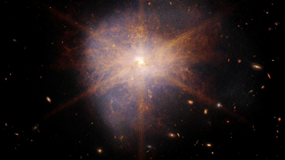 Telescopul James Webb a surprins o fuziune galactică spectaculoasă