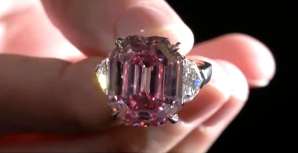 Cea mai mare mină de diamante din lume va fi închisă după 40 de ani de producţie