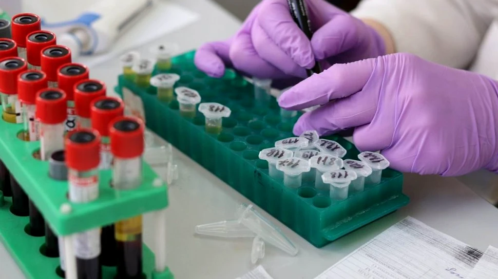 Un vaccin împotriva COVID-19 a intrat în ultima etapă de testare