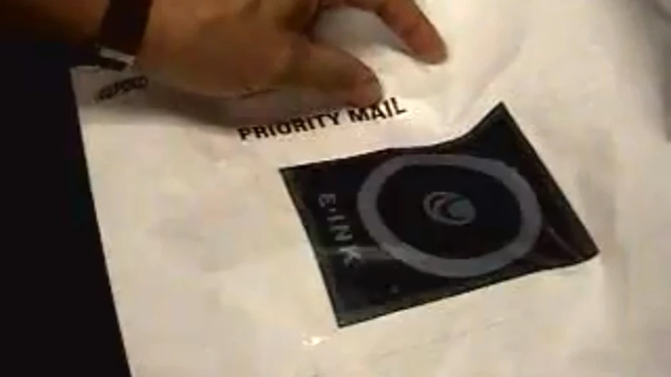 Cerneala electronică poate fi tipărită direct pe haine! (VIDEO)