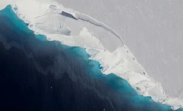 „Ghețarul apocalipsei” se desprinde de calota sa glaciară. Cât de mult ar putea crește nivelul global al mărilor și oceanelor