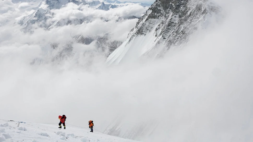 Everest dincolo de limite