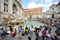 Iată unde ajung monedele aruncate în Fontana di Trevi din Roma
