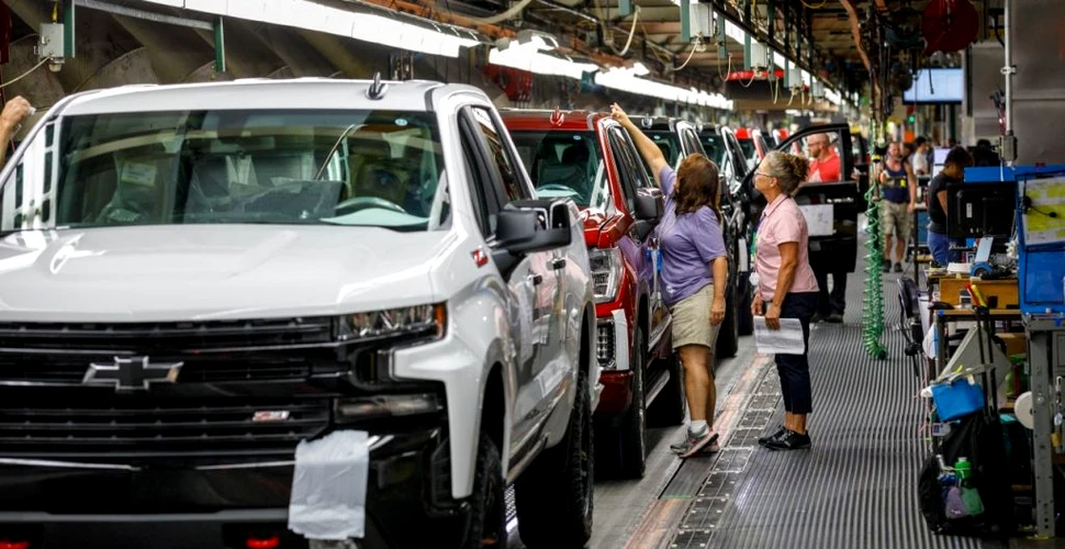 General Motors a stabilit de când nu va mai vinde mașini cu ardere internă