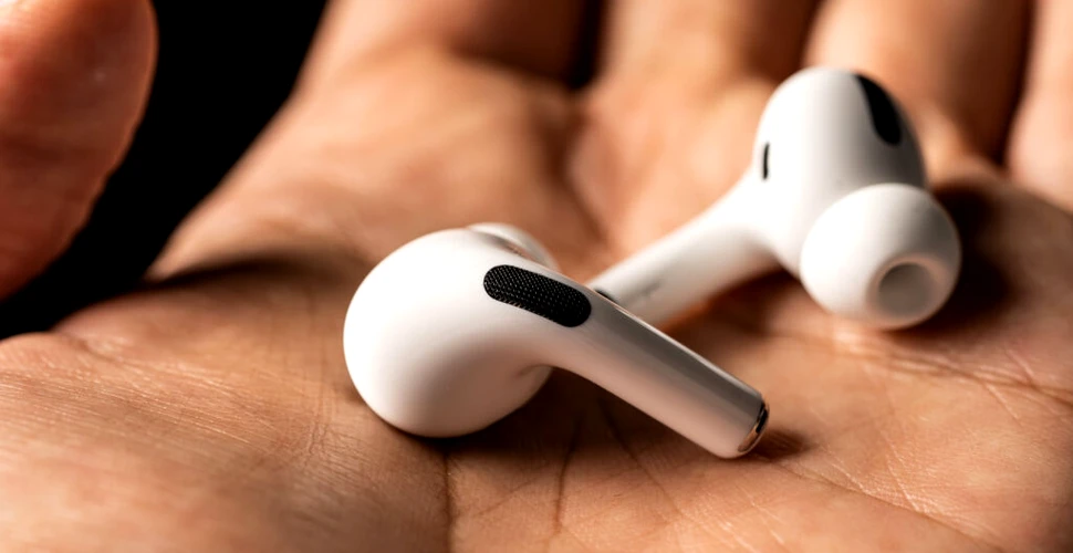 Apple AirPods Pro 2 vor funcționa ca proteze auditive, fără să fie nevoie de prescripție medicală