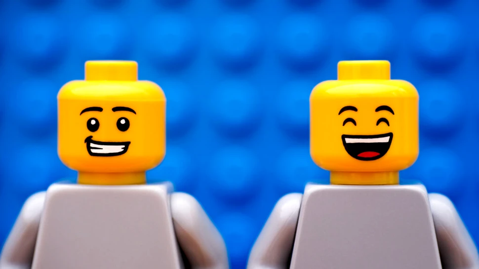 Înșelătorie cu criptomonede LEGO chiar pe pagina oficială a companiei de jucării