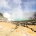 O turistă a murit în timp ce își făcea un selfie lângă lacul din craterul unui vulcan