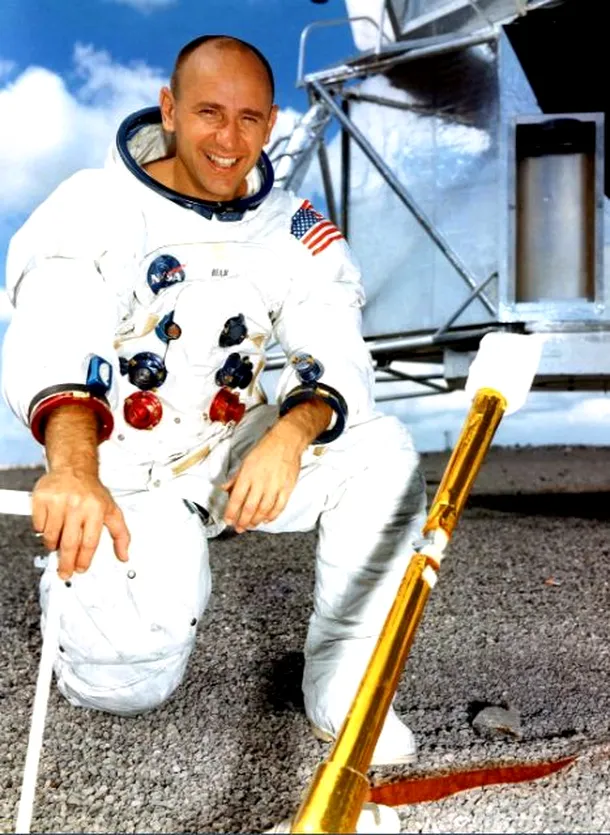 Astronautul Alan Bean, al patrulea om care a ajuns în spaţiu - imagini rare