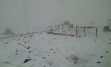Iarna a venit deja în România: prima ninsoare a avut loc în această zonă. Cât măsoară stratul de zăpadă