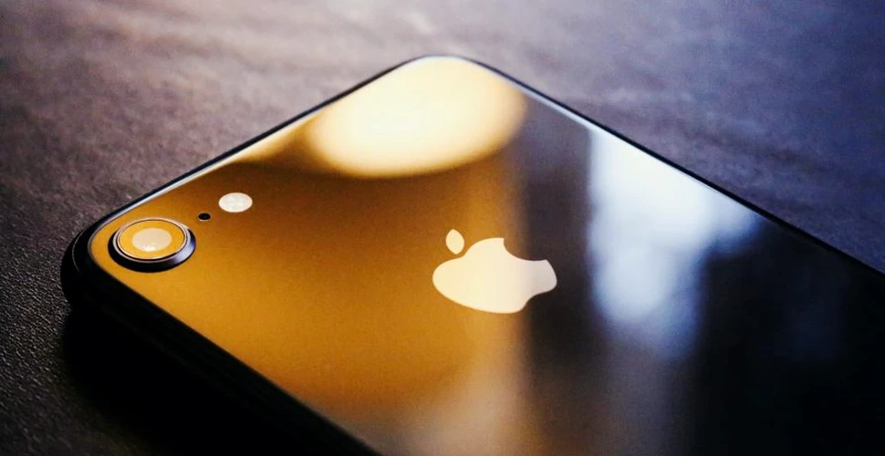Viitoarele modele iPhone ar putea suporta conturi de utilizator multiple