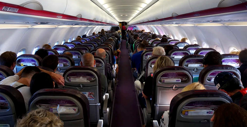 Care sunt cele mai bune locuri dintr-un avion. Ce opţiuni ar trebui să ai în vedere pentru a avea un loc cât mai confortabil şi sigur – FOTO