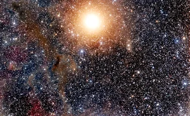 Astronomii au rezolvat un mister al uneia dintre cele mai ciudate stele de pe cer