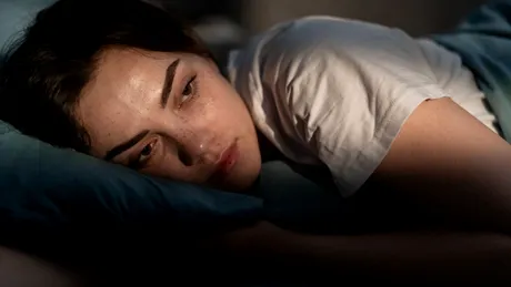 Care este legătura dintre creșterea temperaturilor și somn?