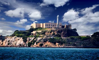 Cum au reușit trei deținuți să evadeze din închisoarea Alcatraz cu o lingură