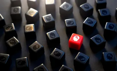 De ce o singură critică ne rămâne în minte mai mult decât zece laude