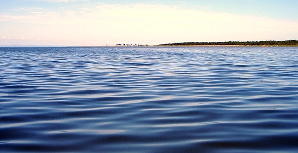Lacul Baikal va fi explorat de submarine rusesti