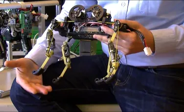 Robotul-pisică: viitoarea tehnologie utilizată în misiunile de cercetare şi salvare (VIDEO)