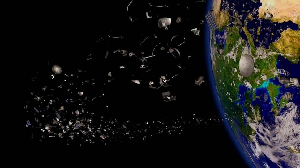 Un satelit experimental al Rusiei se dezmembrează pe orbită, lăsând în urmă o dâră de deșeuri