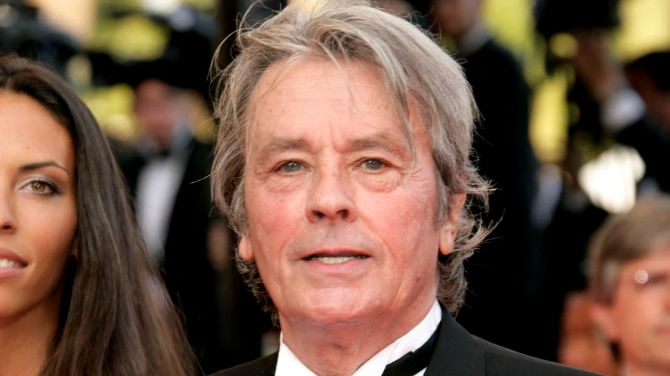 Alain Delon a suferit un accident cerebral