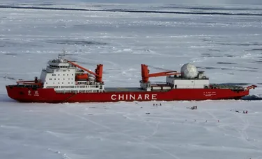China construiește un spărgător de gheață cu submersibil pentru a ajunge pe fundul apelor arctice