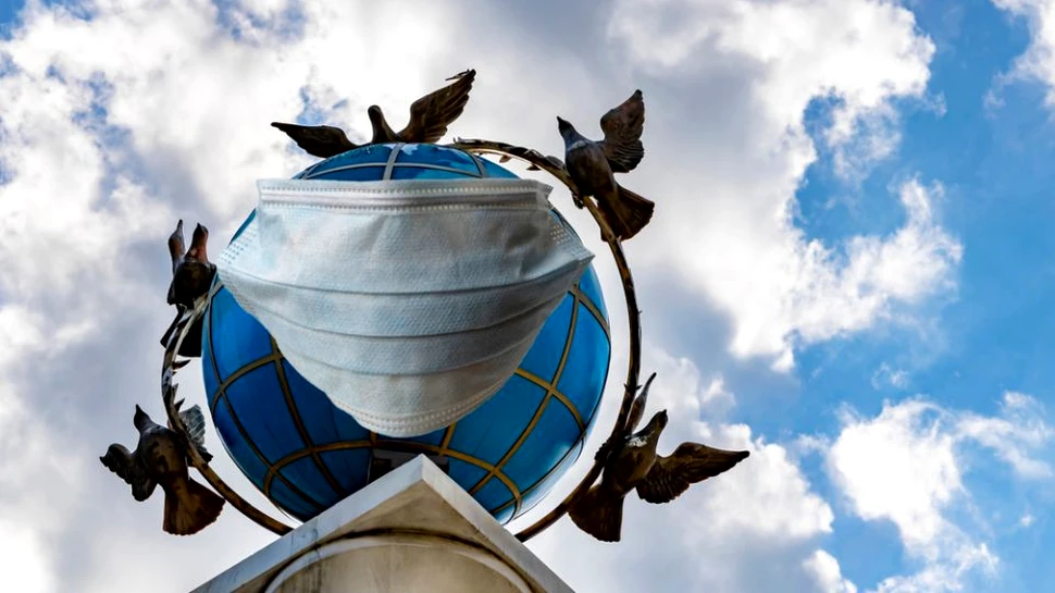 ”Eram fericiţi şi nu ştiam”. Pandemia de coronavirus care a schimbat viaţa pe Terra într-un timp record