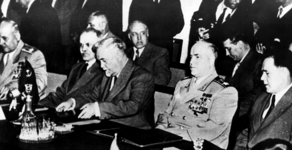 Tratatul de la Varșovia, răspunsul Uniunii Sovietice la NATO