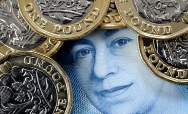 Banii, timbrele și pașapoartele din Marea Britanie se schimbă după moartea Reginei Elisabeta a II-a