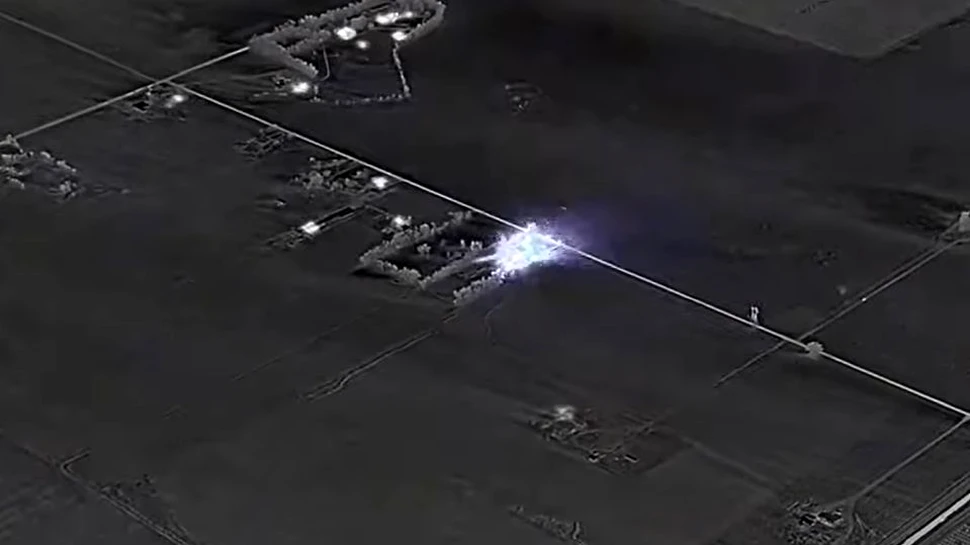 Un american a îndreptat un laser în ochii pilotului unui elicopter de poliţie aflat în zbor – VIDEO