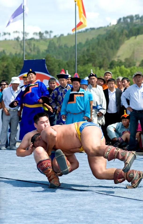 Luptă în stilul mongol Bokh