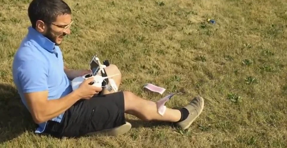 Cum să-ţi epilezi picioarele cu ajutorul unei drone – VIDEO